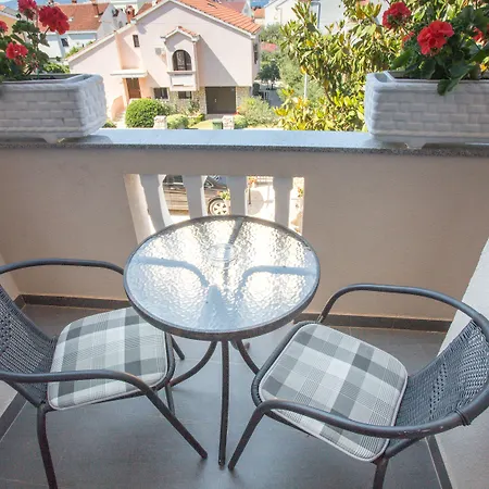 瓦伦缇纳别墅酒店 扎达尔