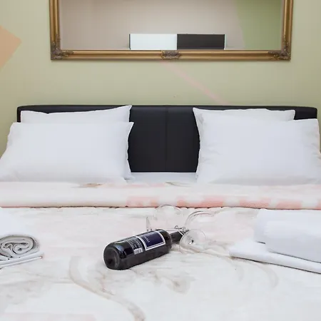 公寓式酒店 瓦伦缇纳别墅酒店 3*