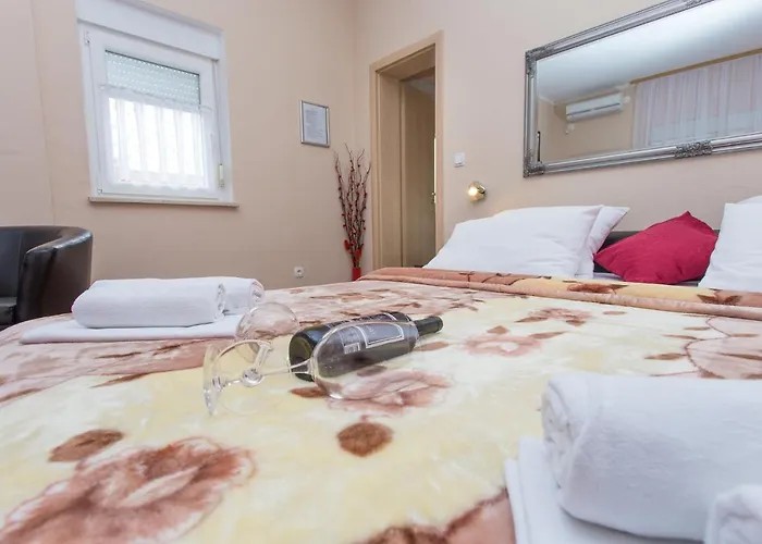 Valentina Aparthotel 3*