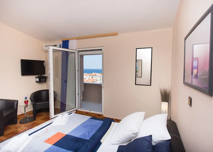 Valentina Aparthotel 3*