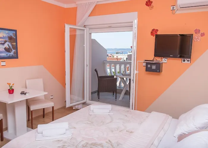 Lejlighedshotel Valentina 3*