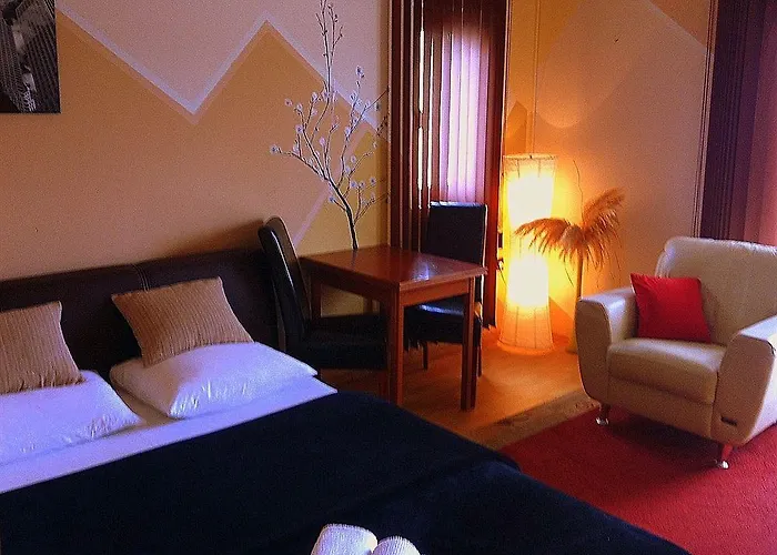 公寓式酒店 瓦伦缇纳别墅酒店 3*