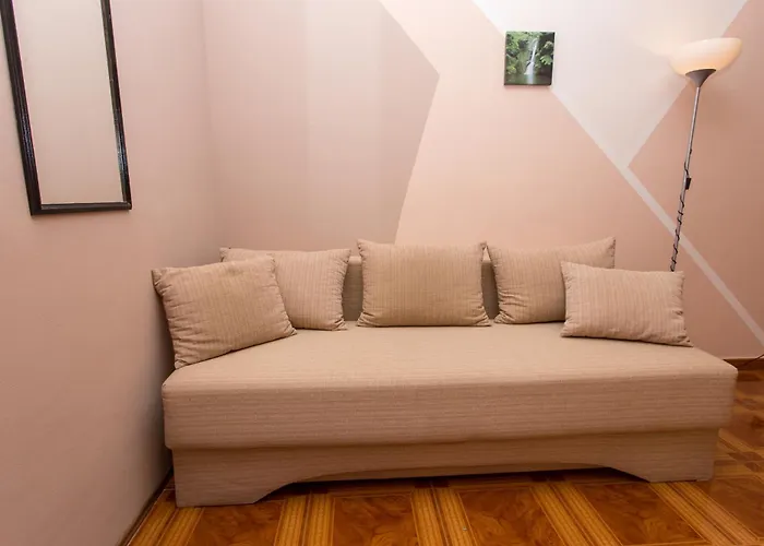 瓦伦缇纳别墅酒店 公寓式酒店