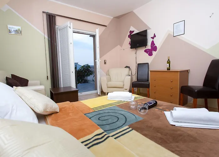 Aparthotel Valentina 3*