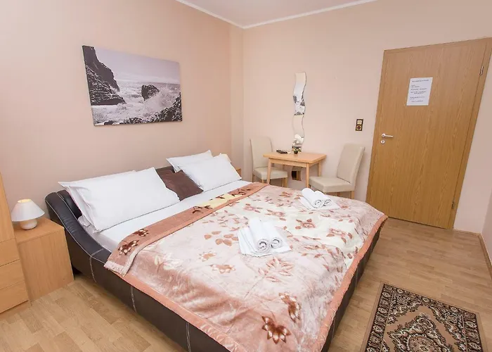 Aparthotel Valentina 3*