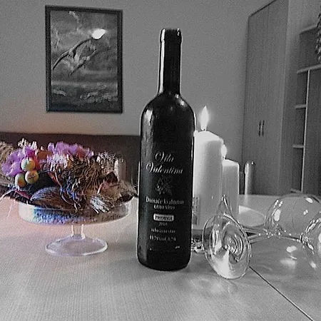 Ξενοδοχείο με διαμερίσματα Valentina