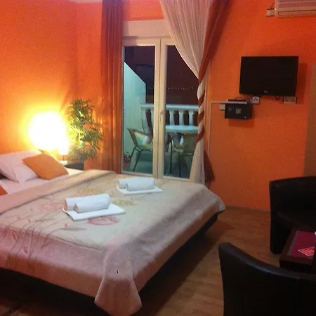 Valentina Aparthotel 3*