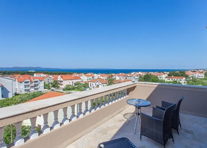 Aparthotel Valentina 3*