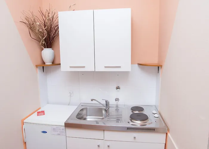 발렌티나 아파트호텔 3*