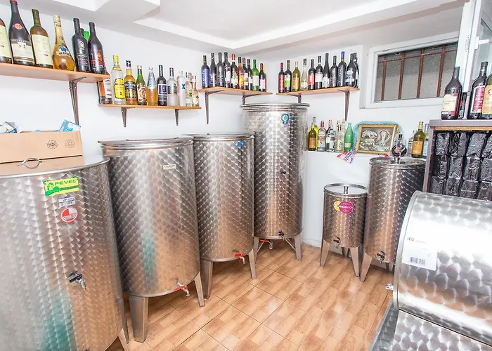 Aparthotel Valentina 3*