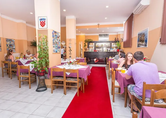 아파트호텔 발렌티나